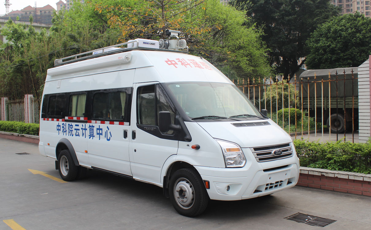 土壤检测车